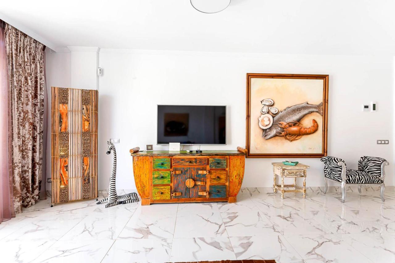 Ribera Del Puerto - Luxe Apartement With Great Terrace And Sea View Puerto De Mogan Exterior photo